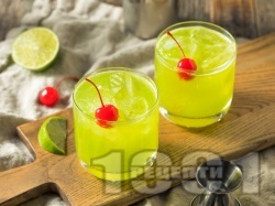     Midori, Triple Sec   (Green Delight) -   